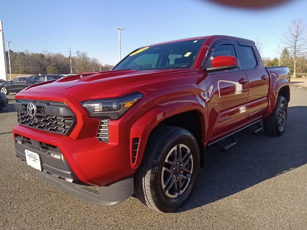 Used 2024 Toyota Tacoma TRD Sport image 7