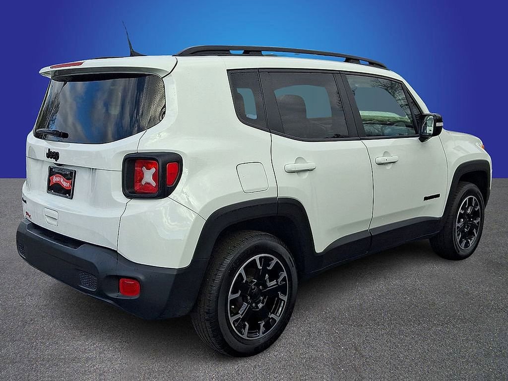 Used 2023 Jeep Renegade Latitude AWD/4WD image 4