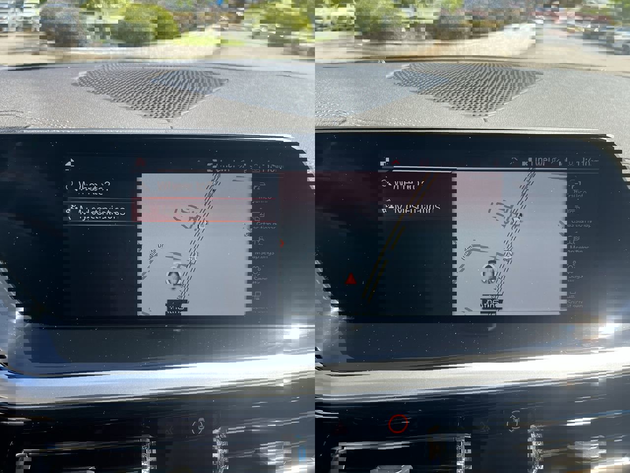 Used 2020 BMW Z4 M40i w/ Premium Package image 23