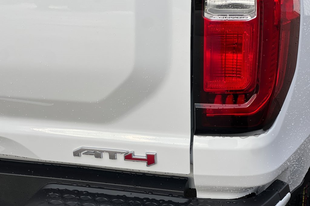New 2026 GMC Canyon AT4 w/ Technology Plus Package image 21