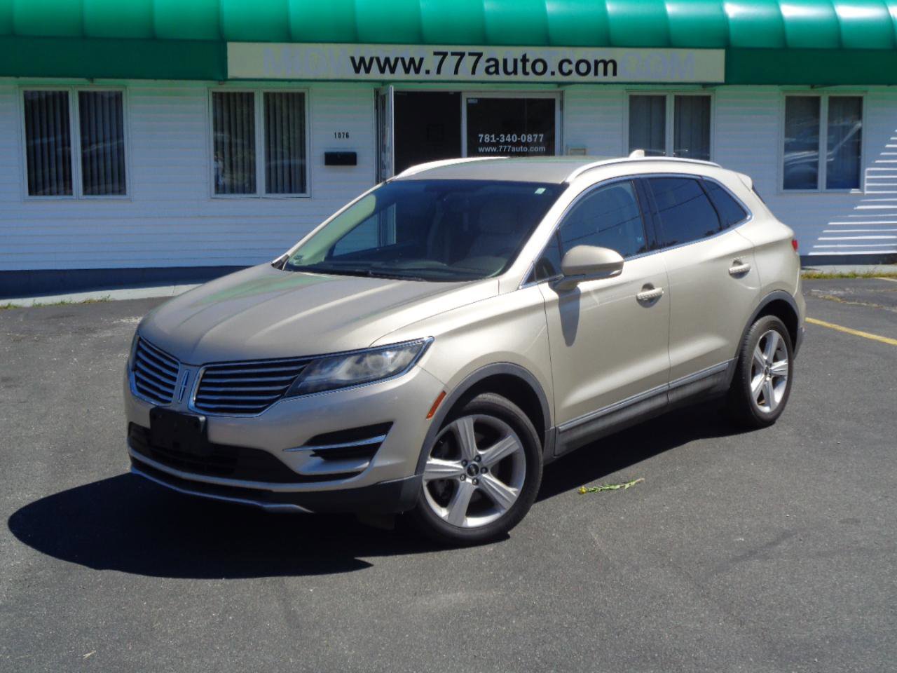 Used 2017 Lincoln MKC Premiere image 5