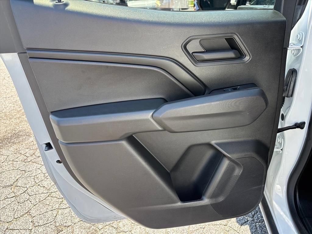Used 2024 Chevrolet Colorado Trail Boss w/ Technology Package AWD/4WD image 18