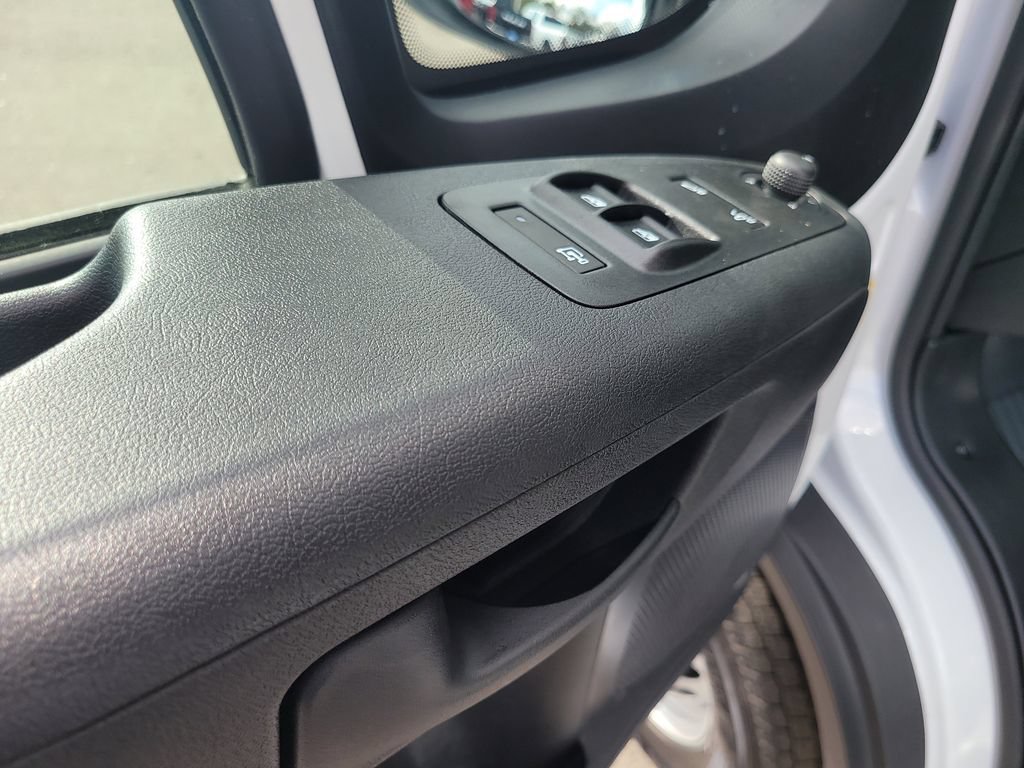 New 2026 RAM ProMaster 2500 w/ Premium Convenience Group FWD image 19