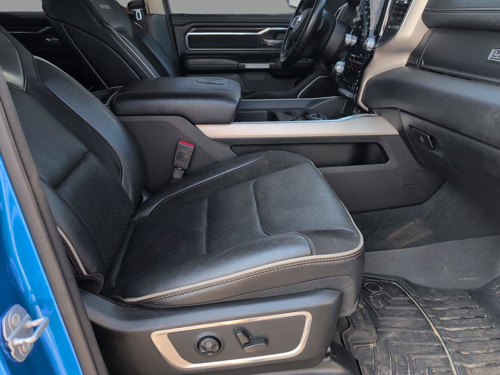 Used 2021 RAM 1500 Laramie AWD/4WD image 40