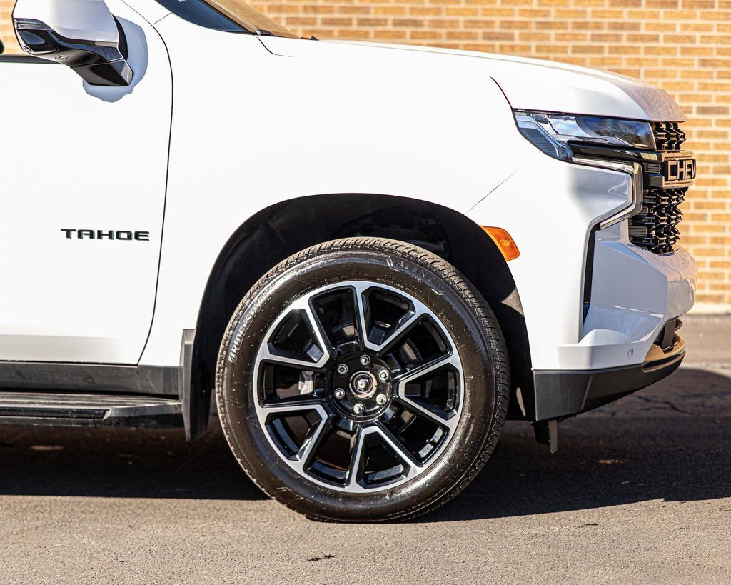 Used 2024 Chevrolet Tahoe RST w/ Luxury Package image 11