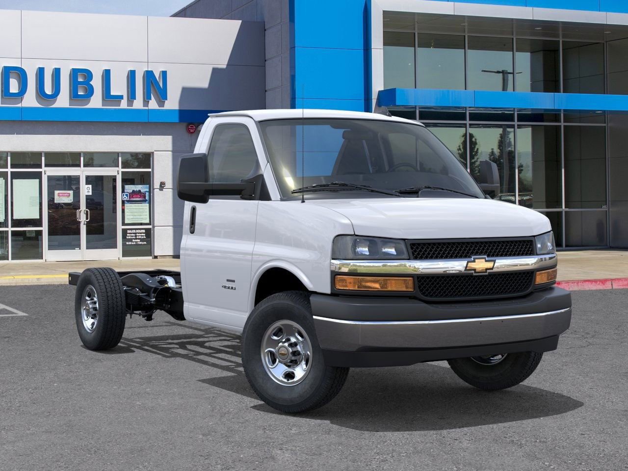 New 2025 Chevrolet Express 3500 w/ Power Convenience Package RWD image 8