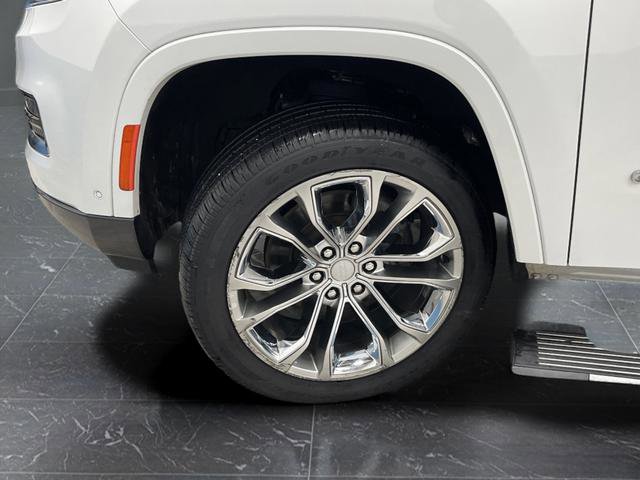 Used 2022 Jeep Grand Wagoneer Series II w/ Flexible Seating Group image 42