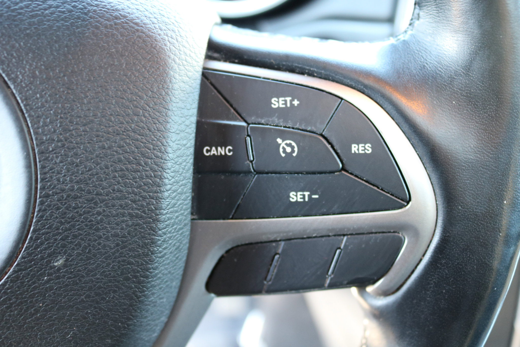 Used 2021 Jeep Grand Cherokee Limited w/ Luxury Group II image 20