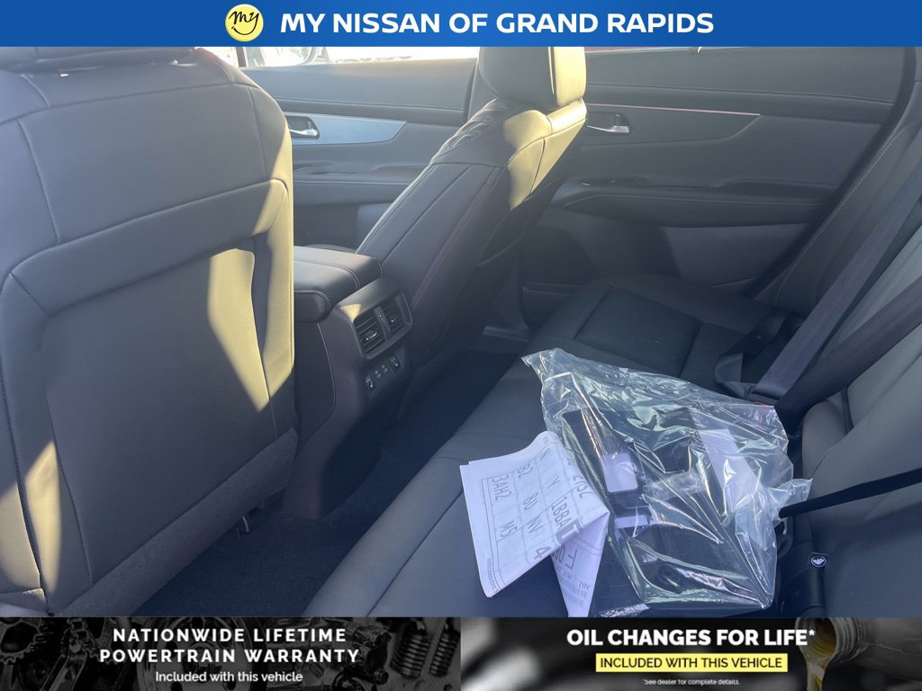New 2026 Nissan Murano Platinum w/ Cargo Package AWD/4WD image 22