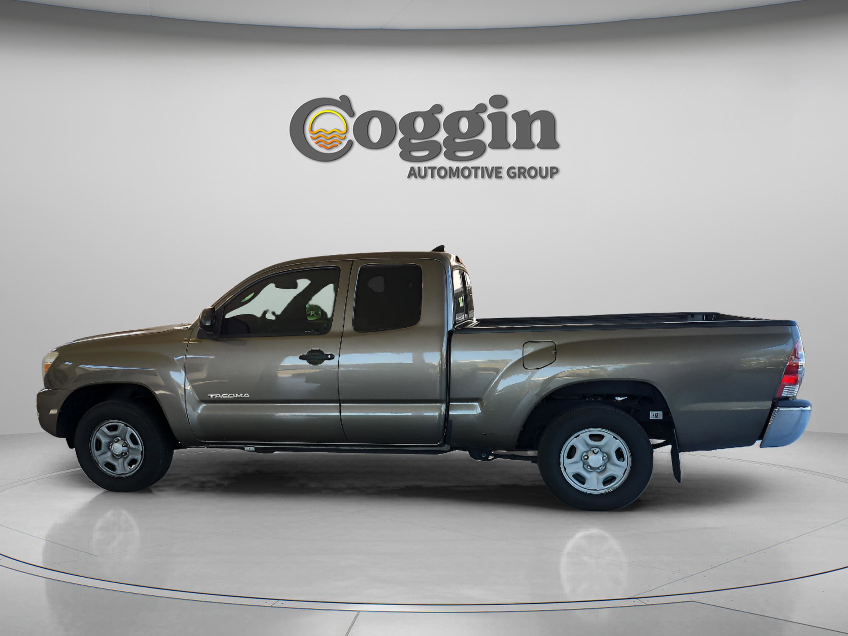 Used 2014 Toyota Tacoma 2WD Access Cab w/ SR5 Package image 2