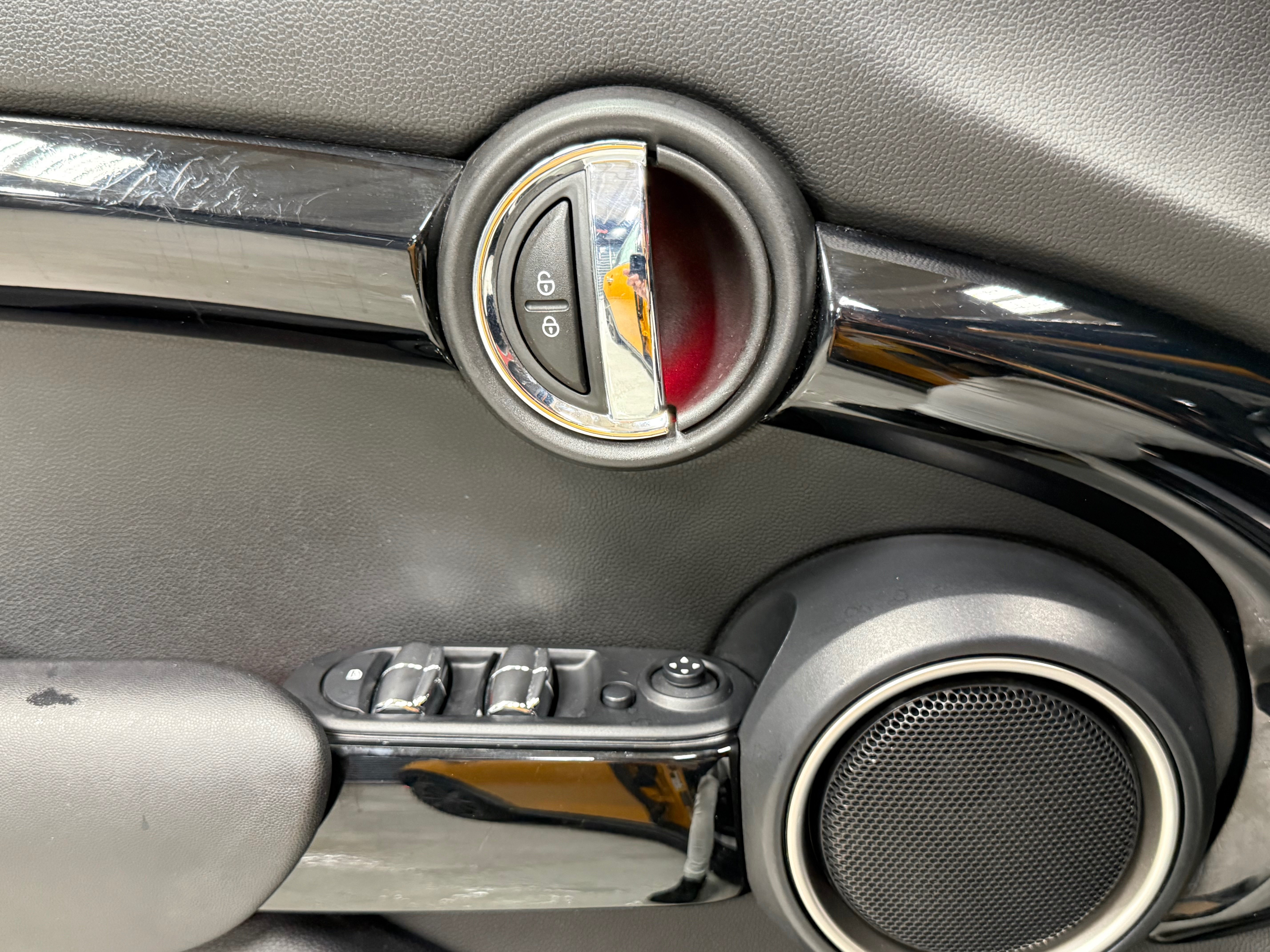 Used 2015 MINI Cooper S FWD image 15