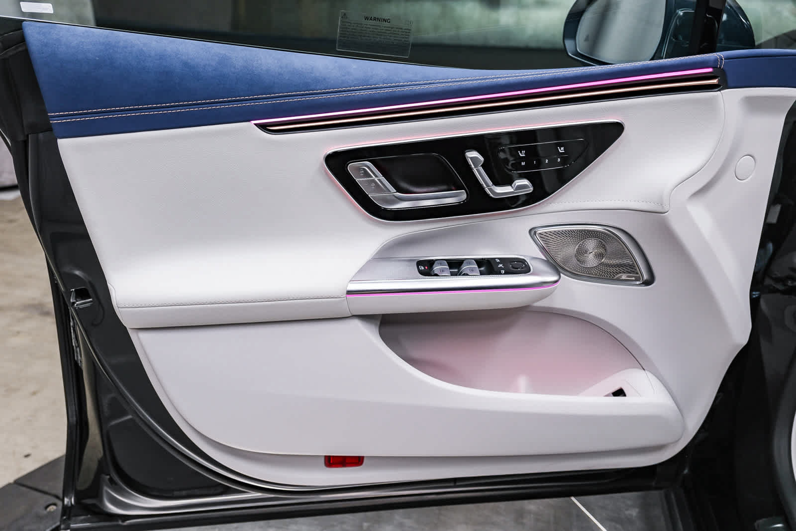 Certified 2023 Mercedes-Benz EQE 500 4MATIC Sedan image 27
