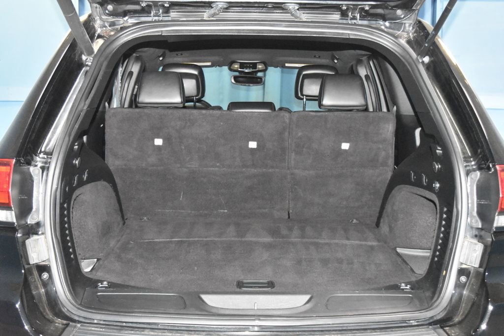 Used 2019 Jeep Grand Cherokee Altitude image 25