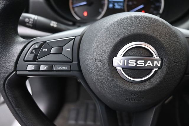 Used 2025 Nissan Versa S w/ Trunk Package FWD image 15