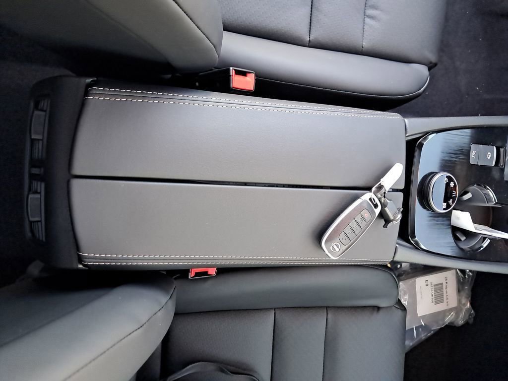 New 2026 Nissan Rogue SV image 27