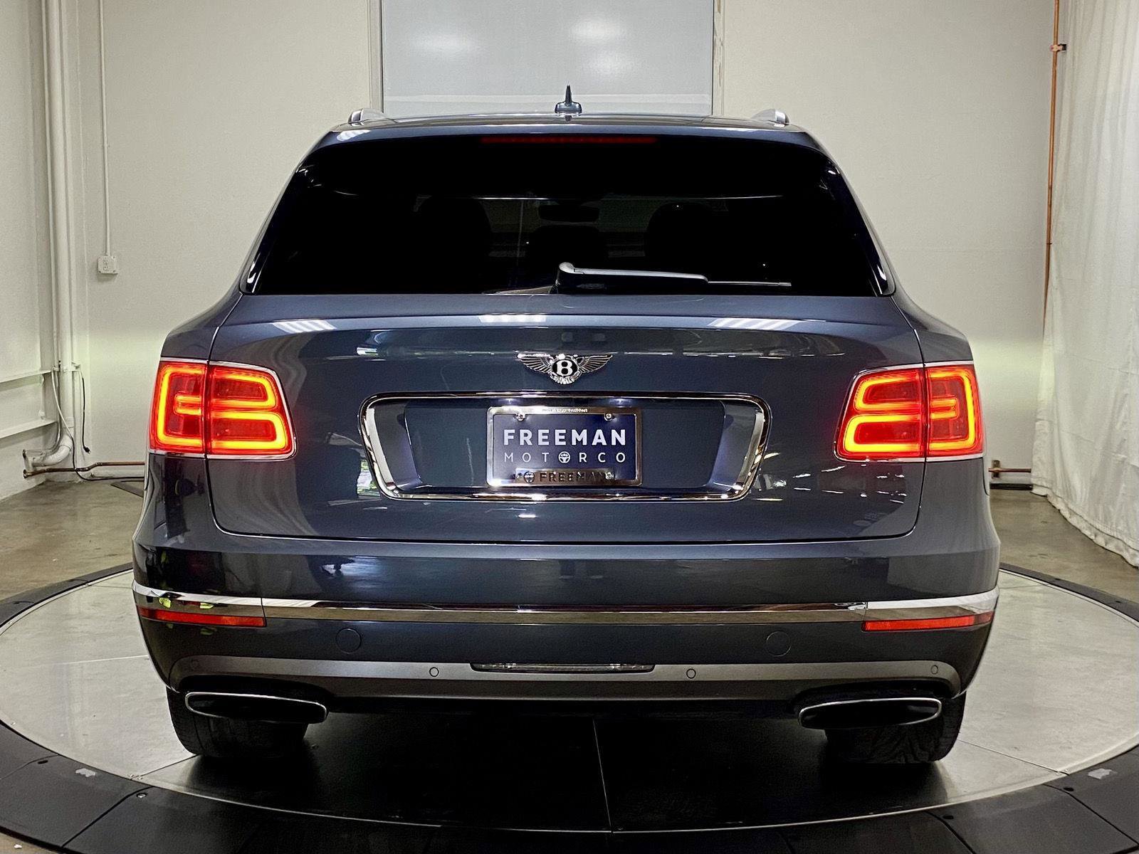 Used 2018 Bentley Bentayga AWD/4WD image 8