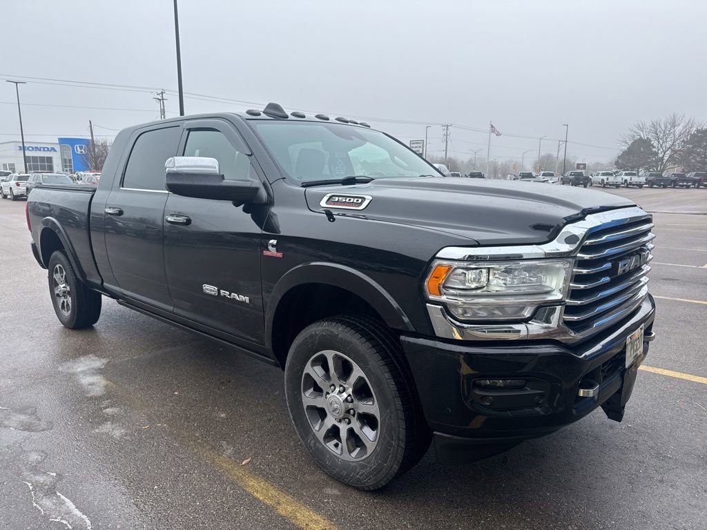 Used 2019 RAM 3500 Limited image 1