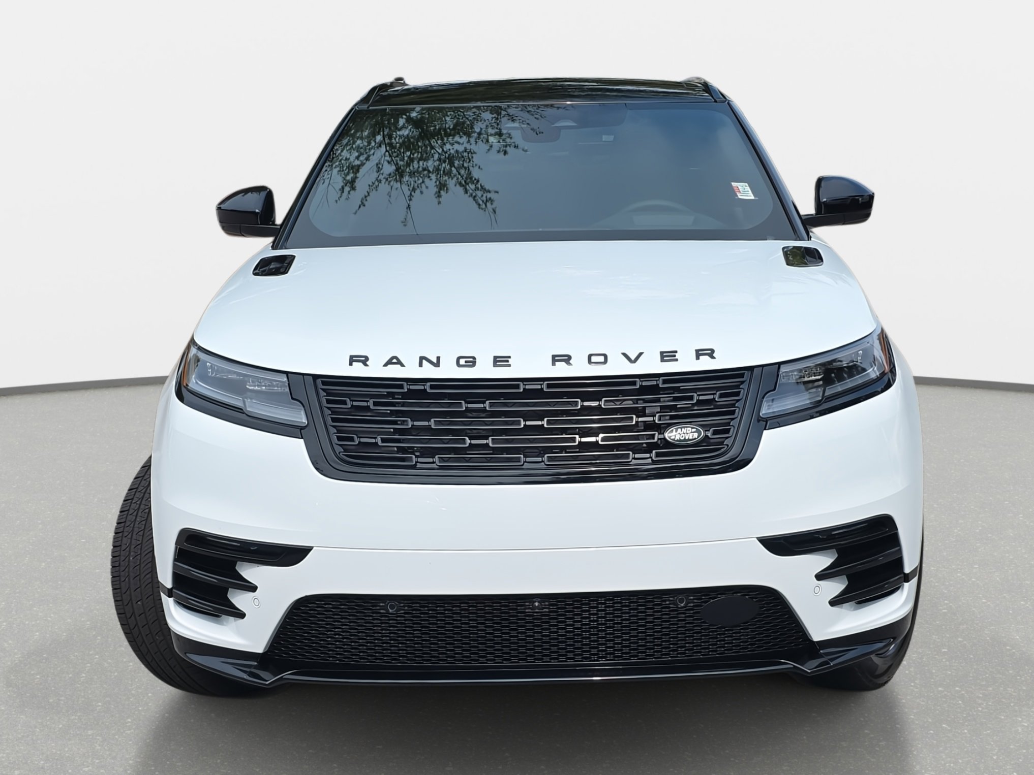 New 2026 Land Rover Range Rover Velar Dynamic SE video 2