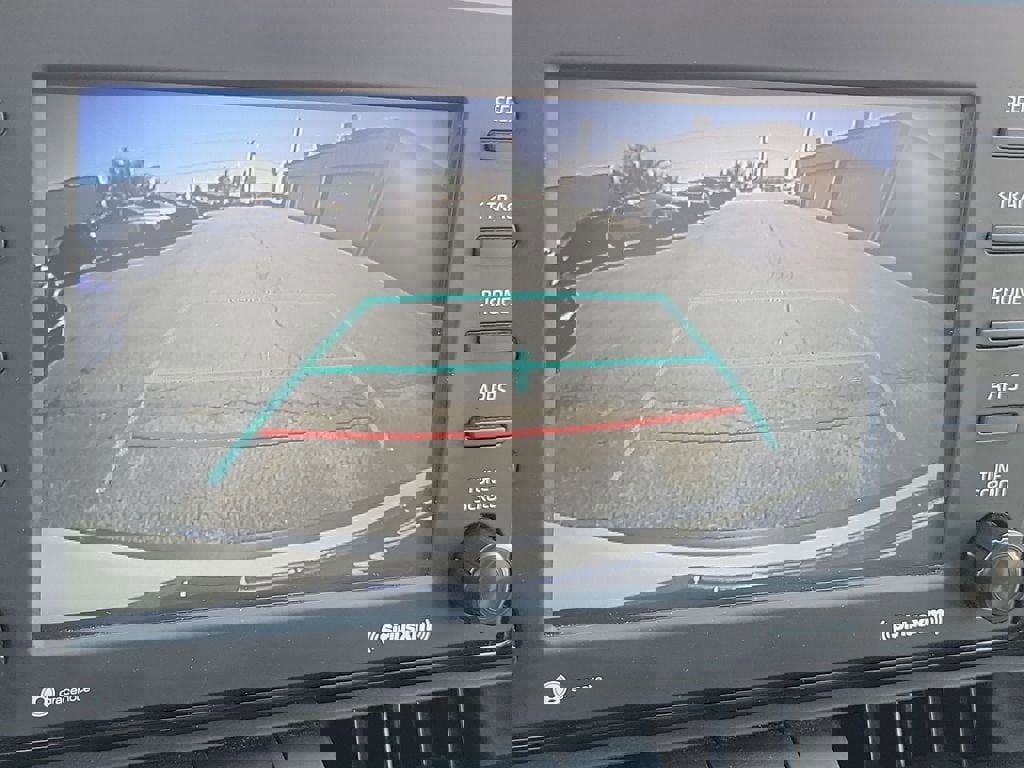 Used 2021 Toyota RAV4 XLE Premium image 18