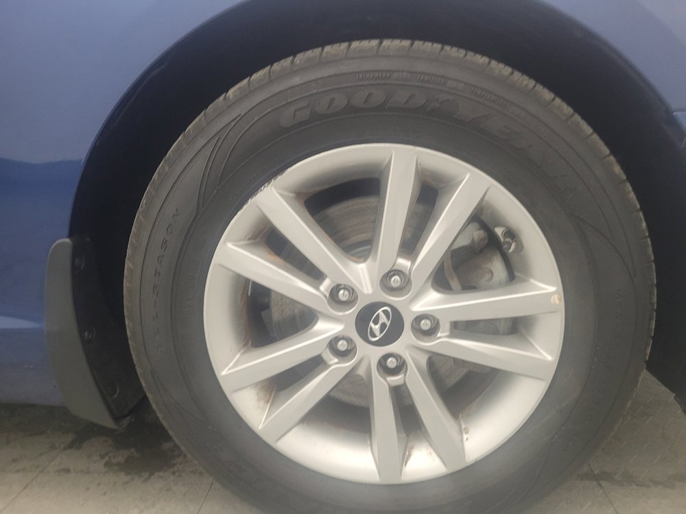Used 2017 Hyundai Sonata SE image 31