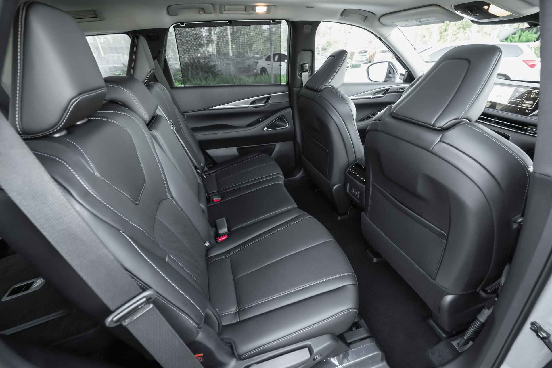 New 2026 INFINITI QX60 Luxe w/ Cargo Package image 27