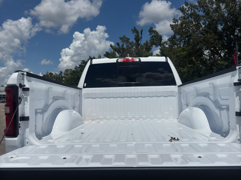 New 2026 RAM 1500 Express AWD/4WD image 23