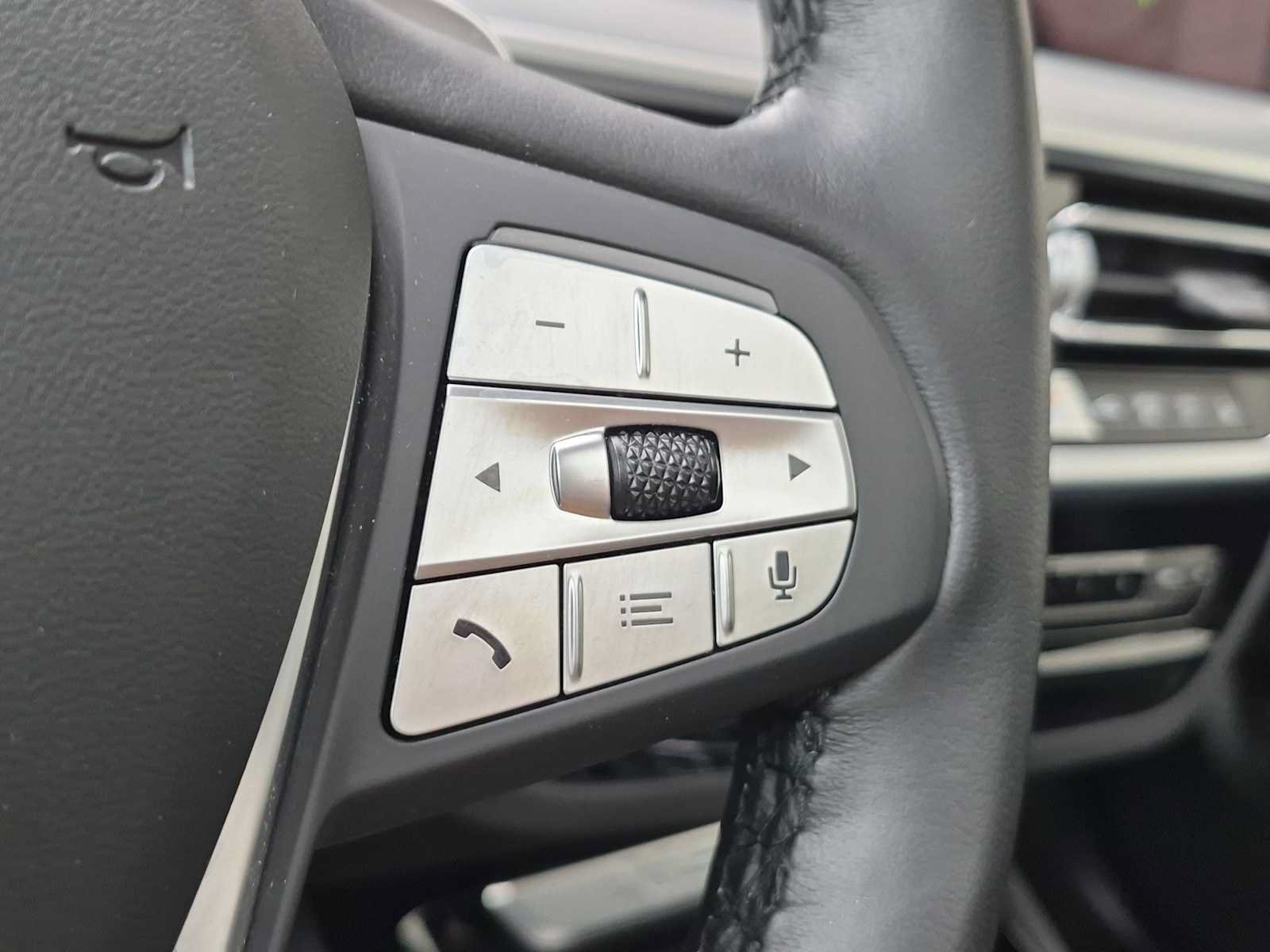 Used 2023 BMW X3 xDrive30i w/ Premium Package AWD/4WD image 27