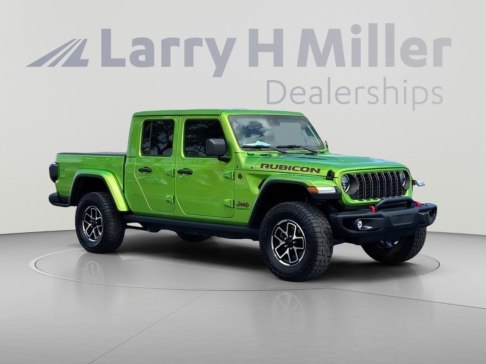 Used 2025 Jeep Gladiator Rubicon w/ Steel Bumper Group AWD/4WD image 8