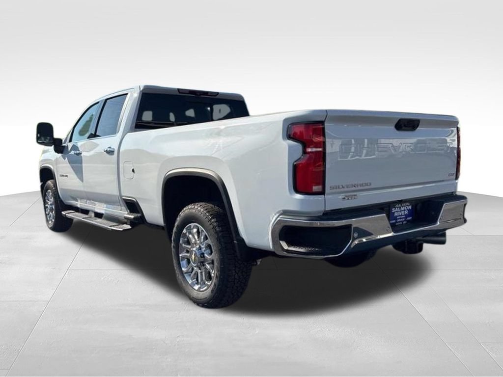 New 2025 Chevrolet Silverado 3500 LTZ w/ LTZ Premium Package AWD/4WD image 7