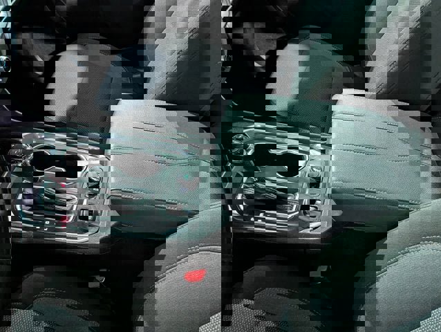 Used 2020 Chevrolet Traverse LT image 43