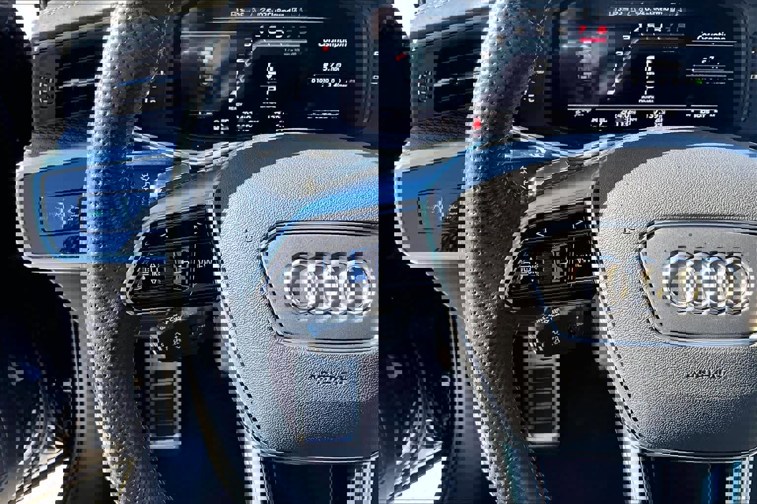 Used 2021 Audi S6 Premium Plus w/ S Sport Package image 23