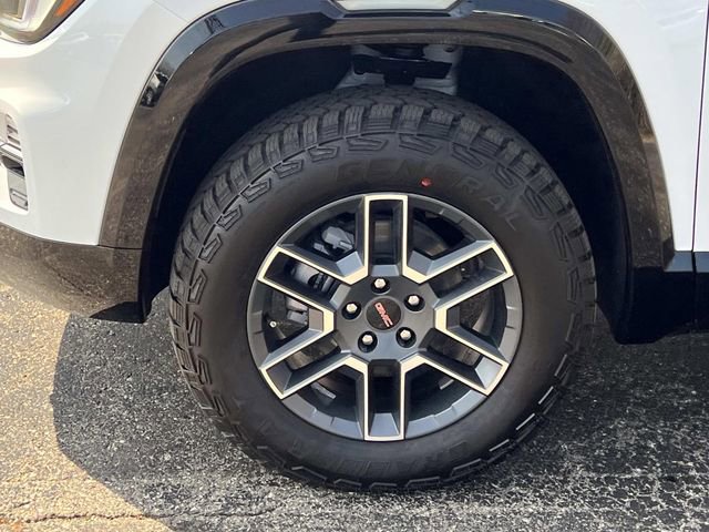 New 2026 GMC Terrain AT4 w/ Convenience Package III AWD/4WD image 10