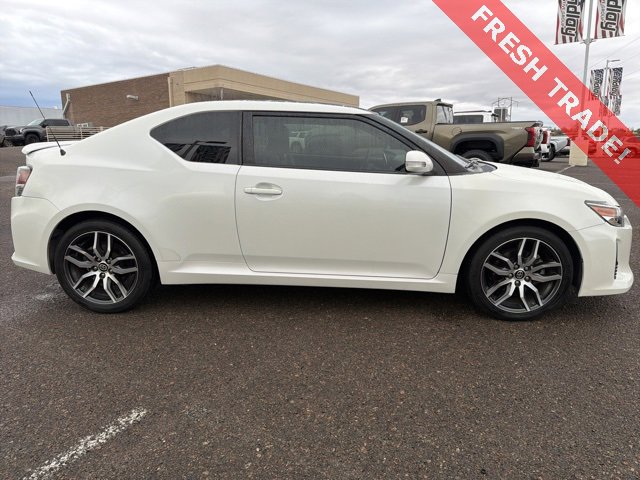 Used 2016 Scion tC image 2