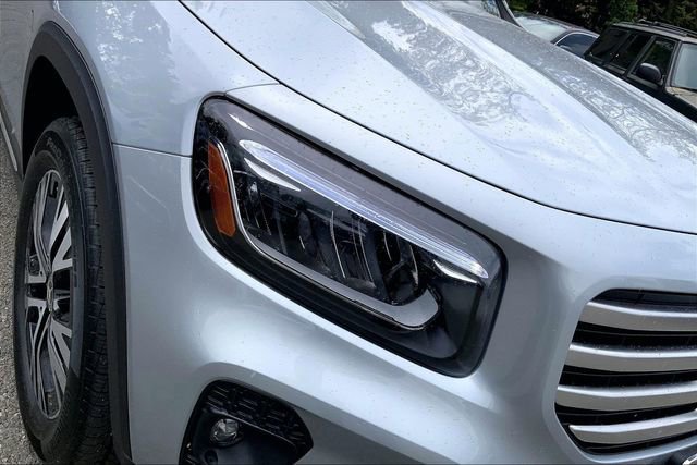 Used 2026 Mercedes-Benz GLB 250 4MATIC image 24