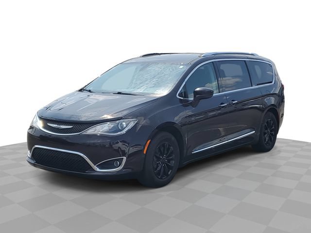 Used 2018 Chrysler Pacifica Touring-L Plus