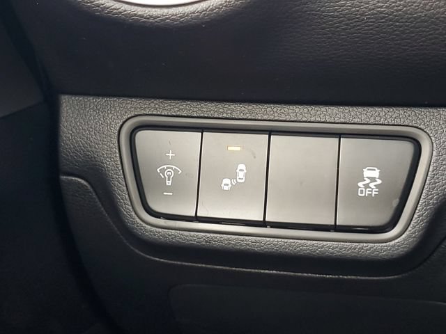 Certified 2023 Kia Forte LXS w/ LXS Technology Package FWD image 17