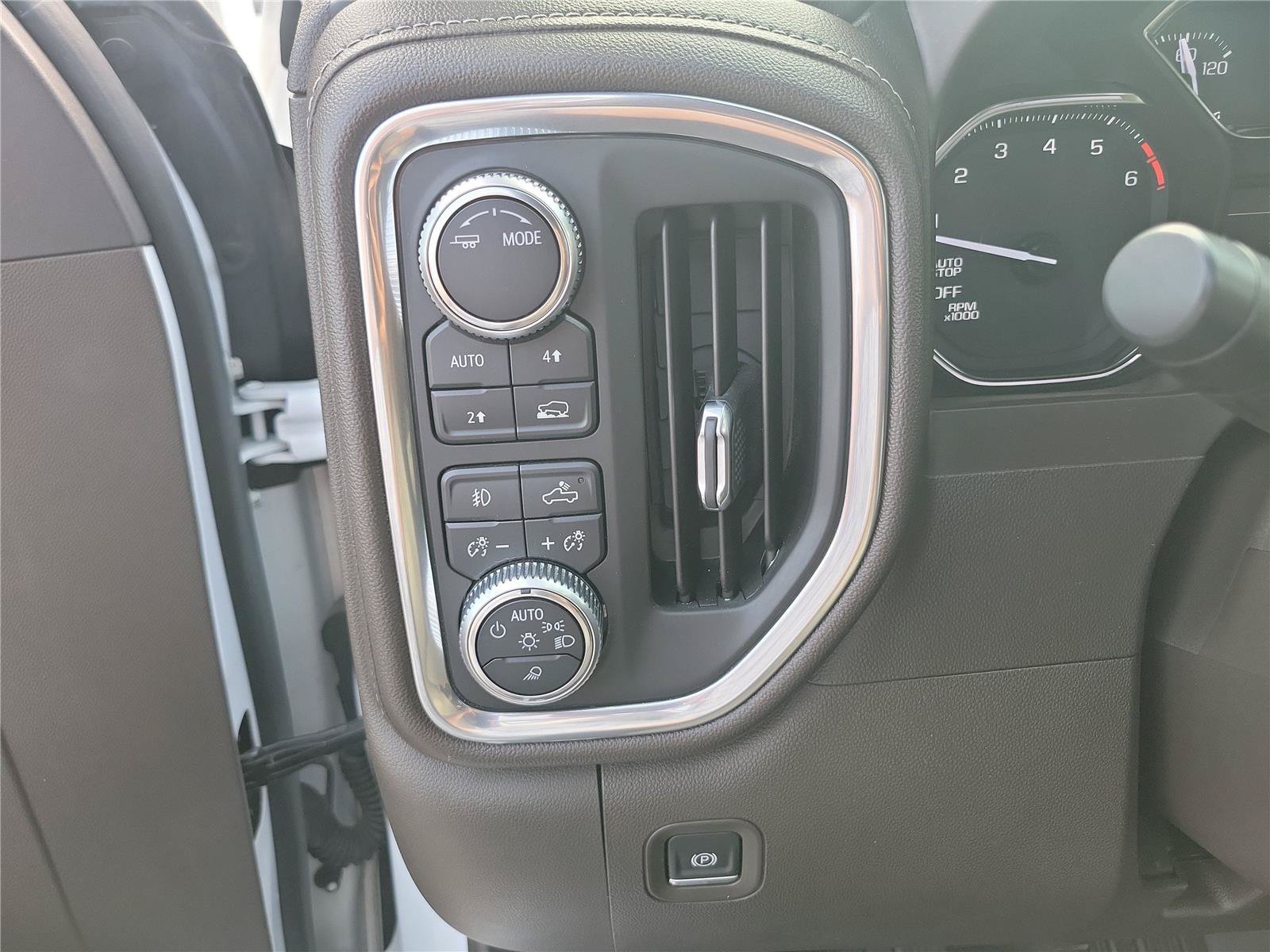 Used 2020 GMC Sierra 1500 SLT w/ SLT Premium Package AWD/4WD image 23