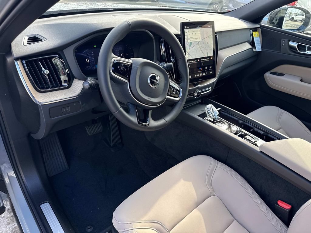 New 2026 Volvo XC60 B5 Core AWD/4WD image 23