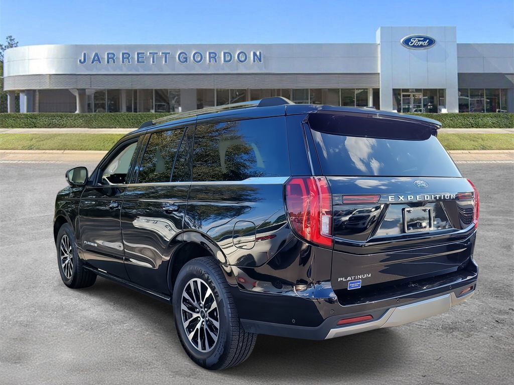 Certified 2025 Ford Expedition Platinum image 3