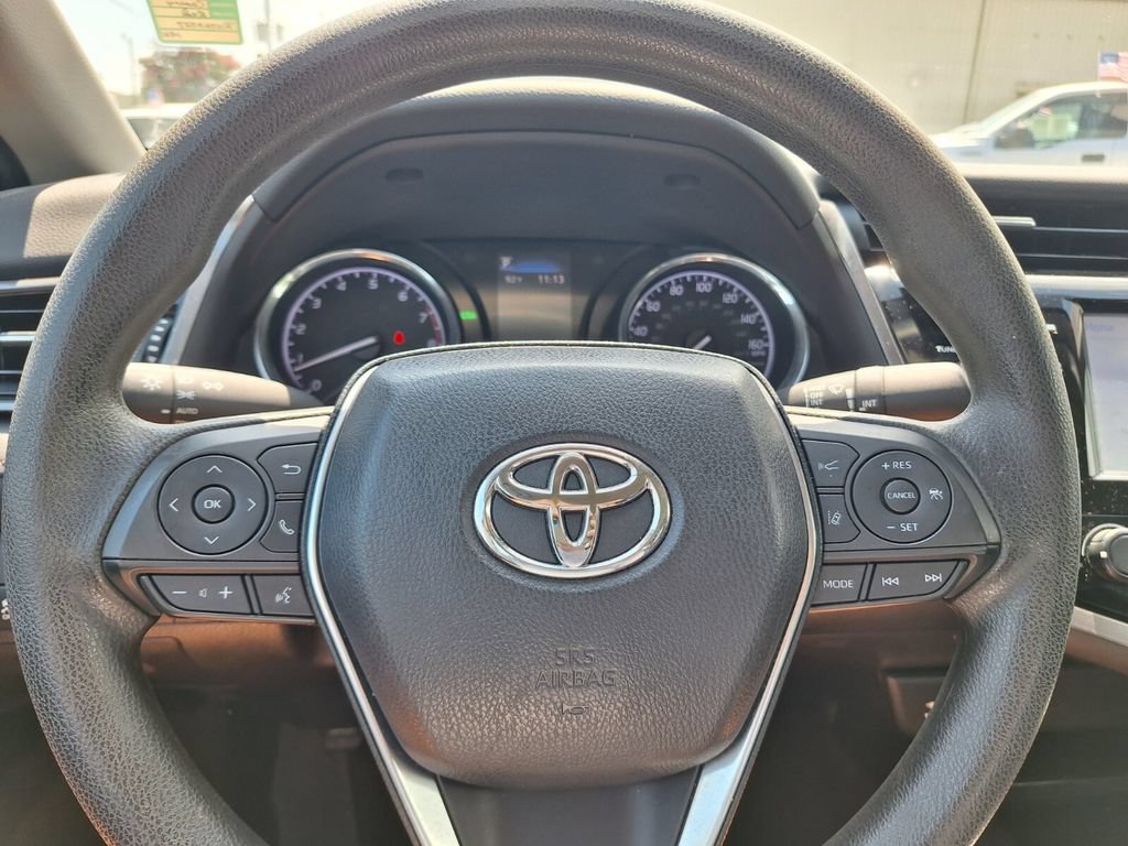 Used 2019 Toyota Camry LE w/ Convenience Package FWD image 19