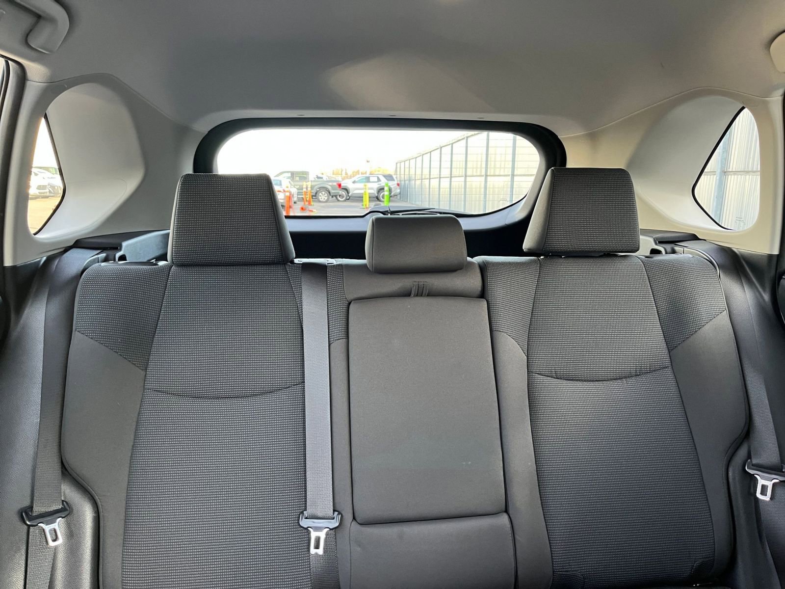 Used 2025 Toyota RAV4 LE image 37