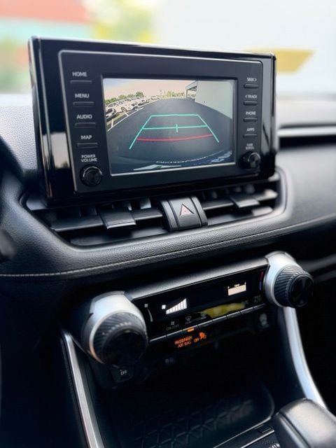 Used 2019 Toyota RAV4 LE w/ All Weather Liner Package AWD/4WD image 11