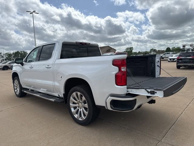 Used 2021 Chevrolet Silverado 1500 High Country w/ Technology Package AWD/4WD image 7