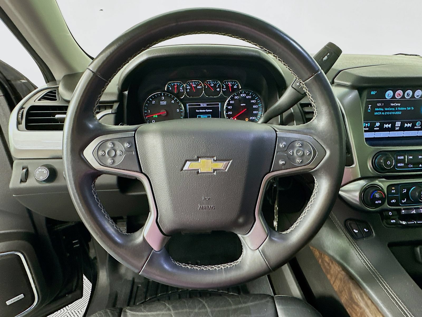 Used 2018 Chevrolet Tahoe LT w/ LT Midnight Edition AWD/4WD image 12