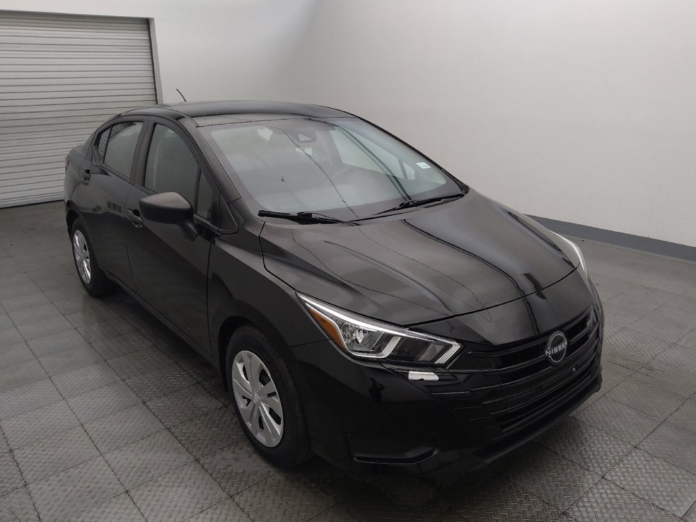 Used 2024 Nissan Versa S w/ Trunk Package FWD image 13