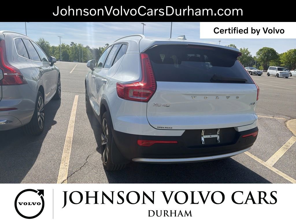 Used 2023 Volvo XC40 B5 Plus w/ Driver Assist Package image 18