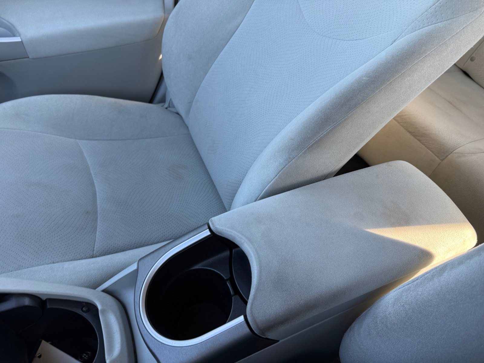 Used 2014 Toyota Prius Four image 14