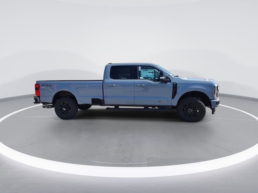 New 2026 Ford F350 Lariat w/ Black Appearance Package image 9