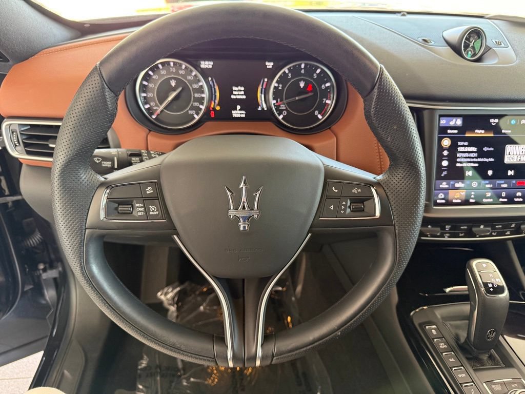 Certified 2022 Maserati Levante GT AWD/4WD image 20