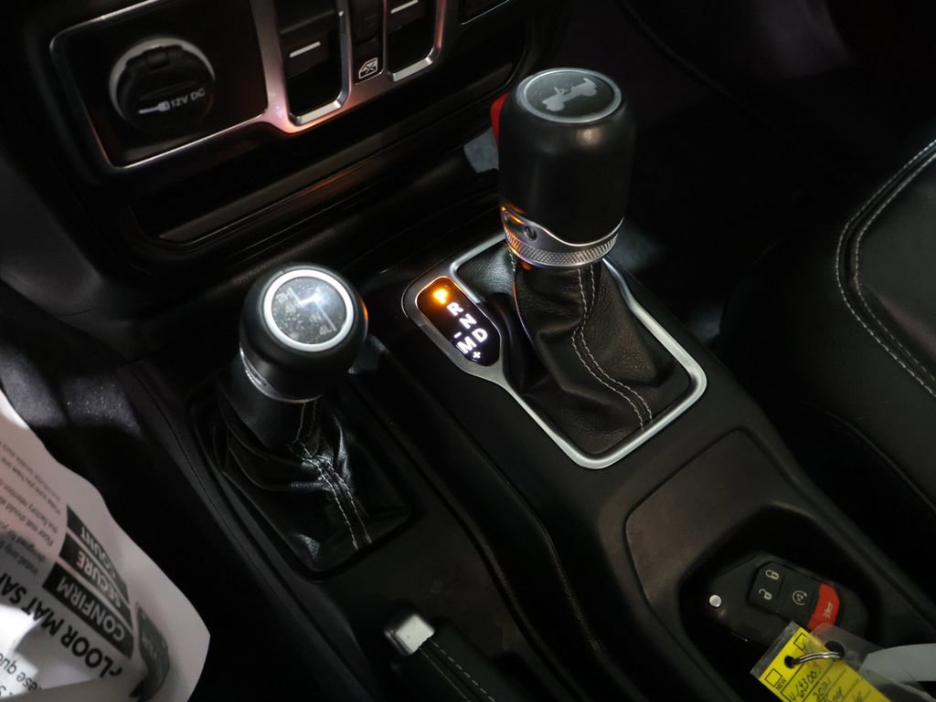 Certified 2021 Jeep Wrangler Unlimited Sahara image 38